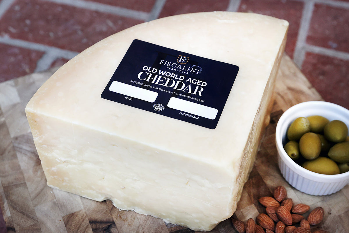 Grace Cheese 2201_8oz_5yr_Cheddar_Meister__